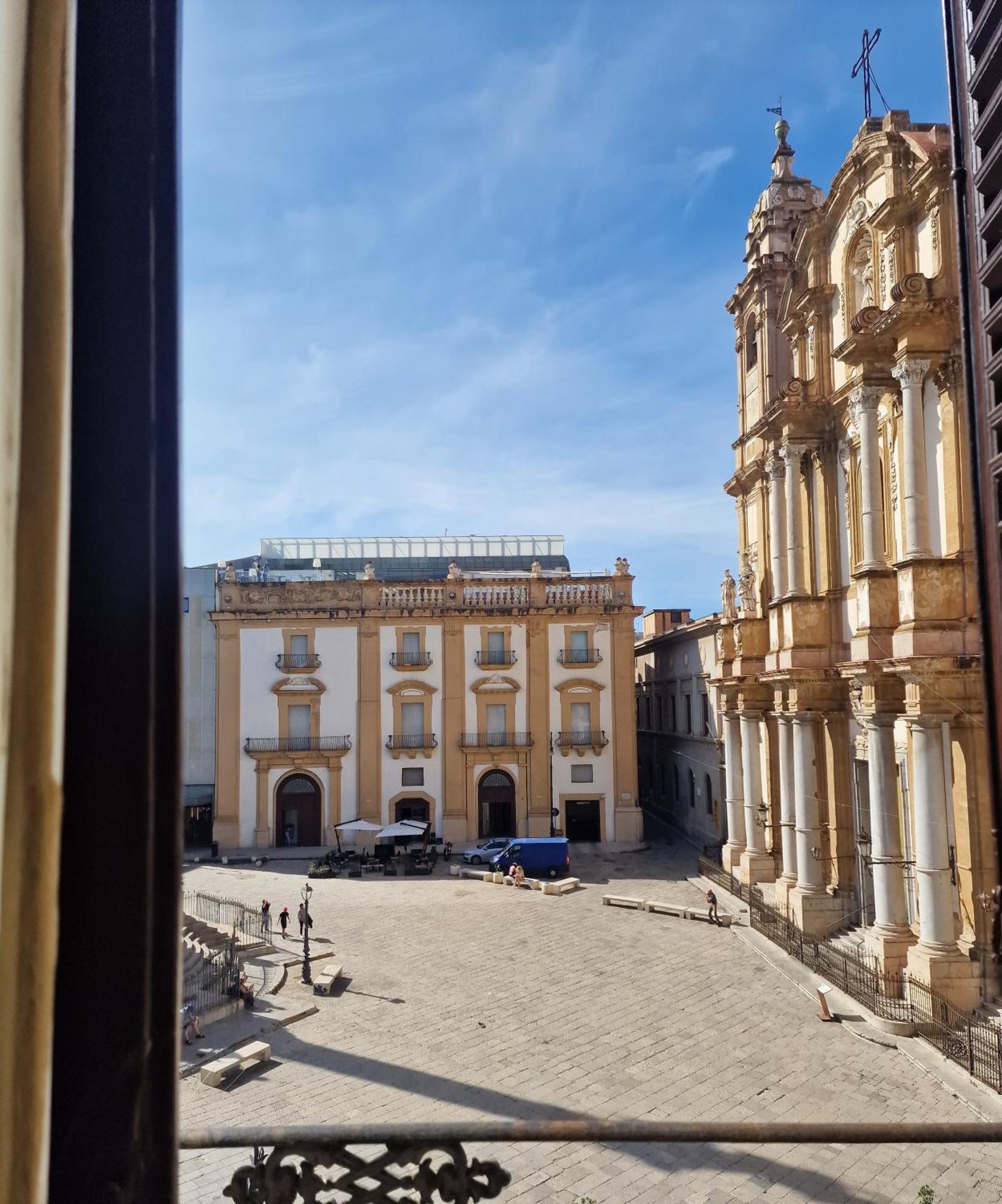 Vista San Domenico * Palermo
